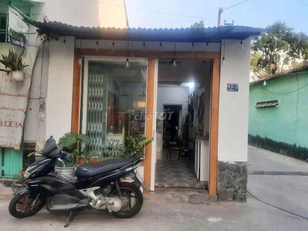Đầu hẻm 43 đường 3/2 Góc 2 mặt tiền