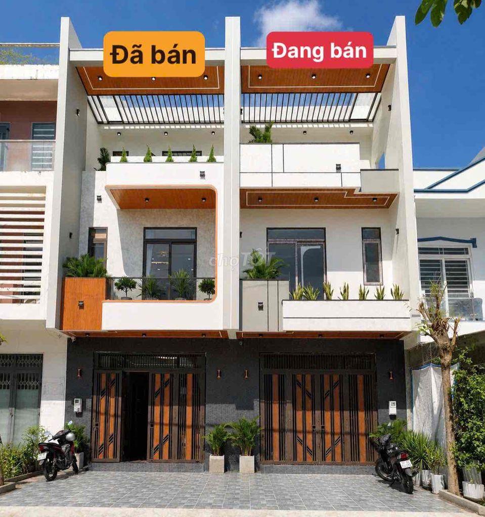 NHÀ 3 TẦNG KHU HỒNG LOAN FULL NỘI THẤT