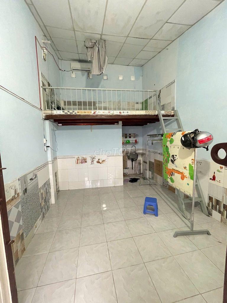 Phòng trọ giá rẻ đối diện hẻm 51