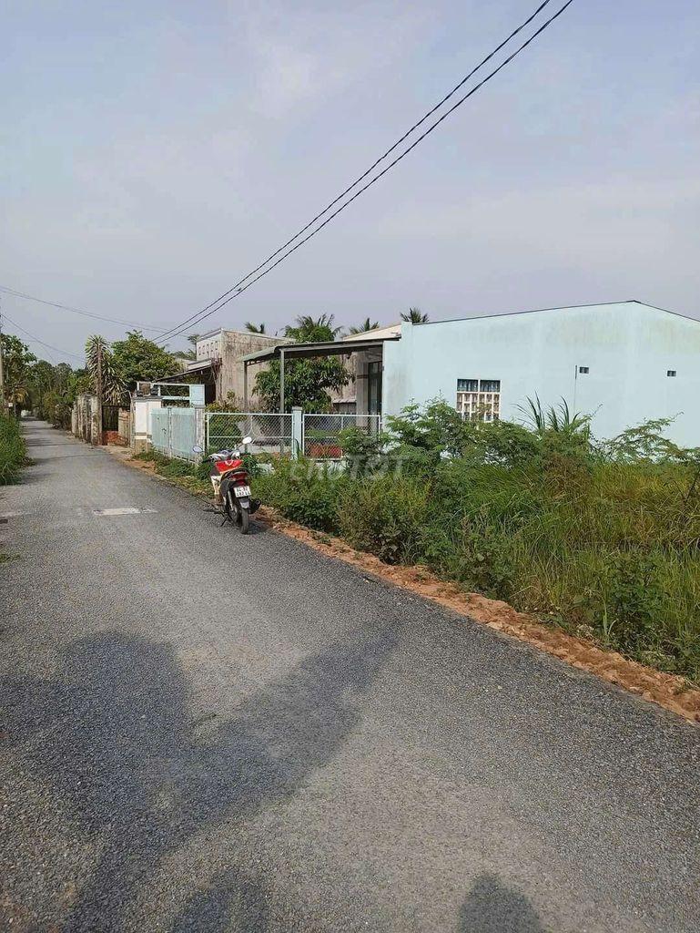 Đất Tân Ngãi đg nhựa 4m gần bờ kè cồn chim