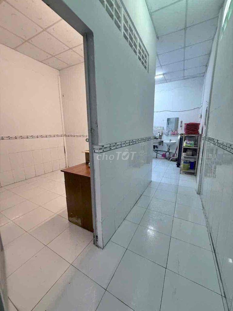 Ban nha hẻm sau luân khu dan cu 30