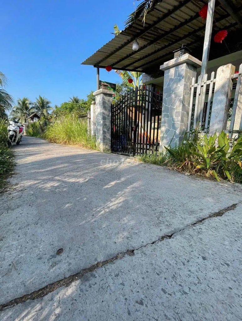 Bán nhà 218m2 Phú An, Châu Thành, Bến Tre - 950tr