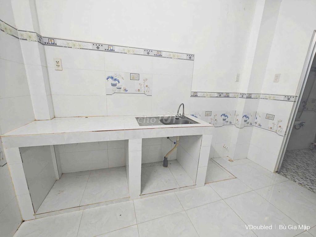 Cho thuê nhà 45m2, cách Cầu Ông tIm (100m) đường Trương Vĩnh Nguyên,