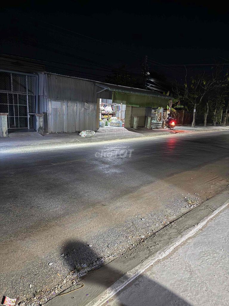 cần cho thuê kí ốt mặt tiền buôn bán kinh doanh ok từ a tới z