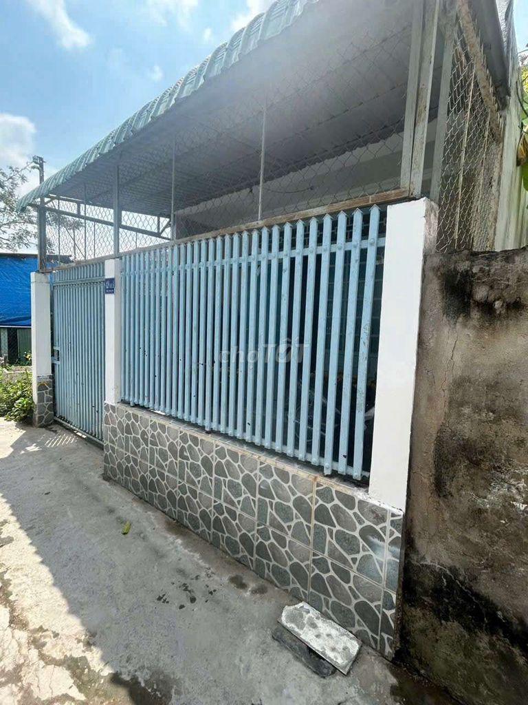 NHÀ NGUYÊN CĂN 2PN DT 100M² – SẴN NỘI THẤT