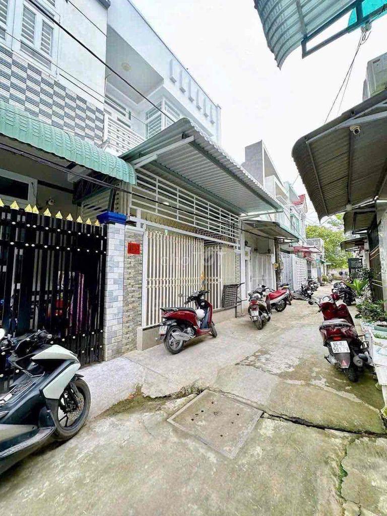 Nhà trệt lầu 5x13m 02phòng sẵn 02máy lạnh hẻm 9 Trần Chiên Cái Răng