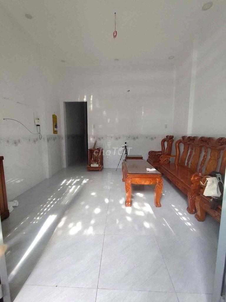 Cho thuê nhà gần Đại Học Cần Thơ, Đại Học Y Dược