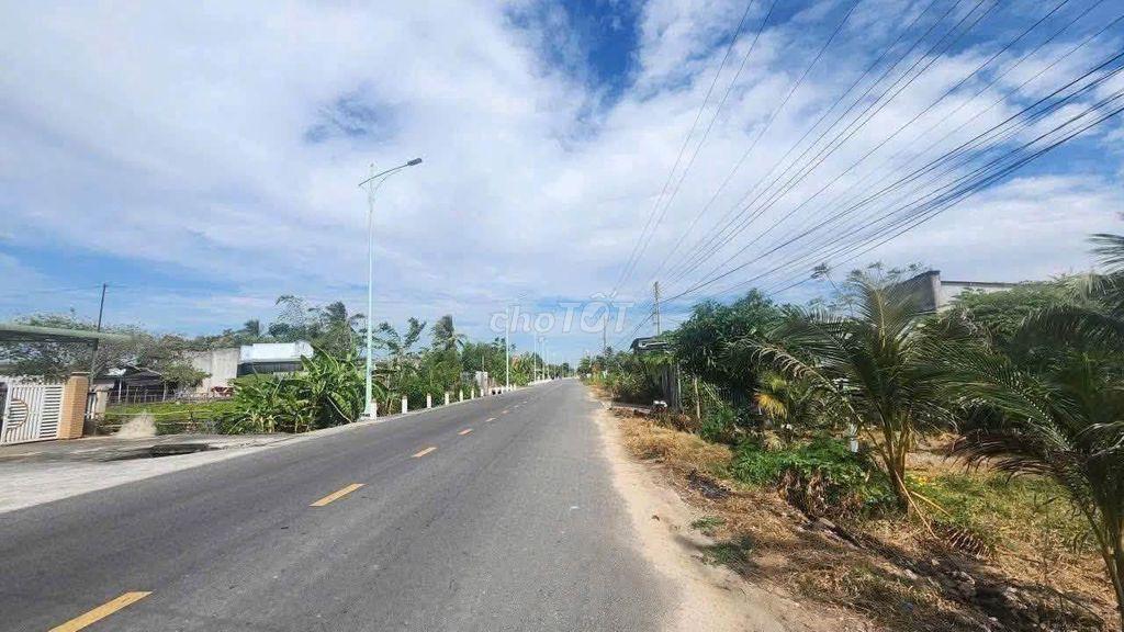 Bán đất mặt tiền đường Định An 88, gần KDL Bằng Lăng