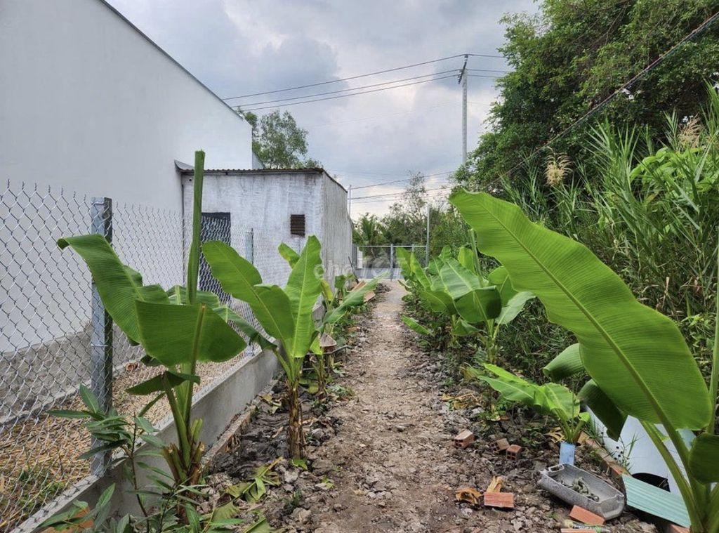 Bán đất vườn 120 m2. Khu vực Thới Thạnh, phường Thới An Đông, Cần Thơ.