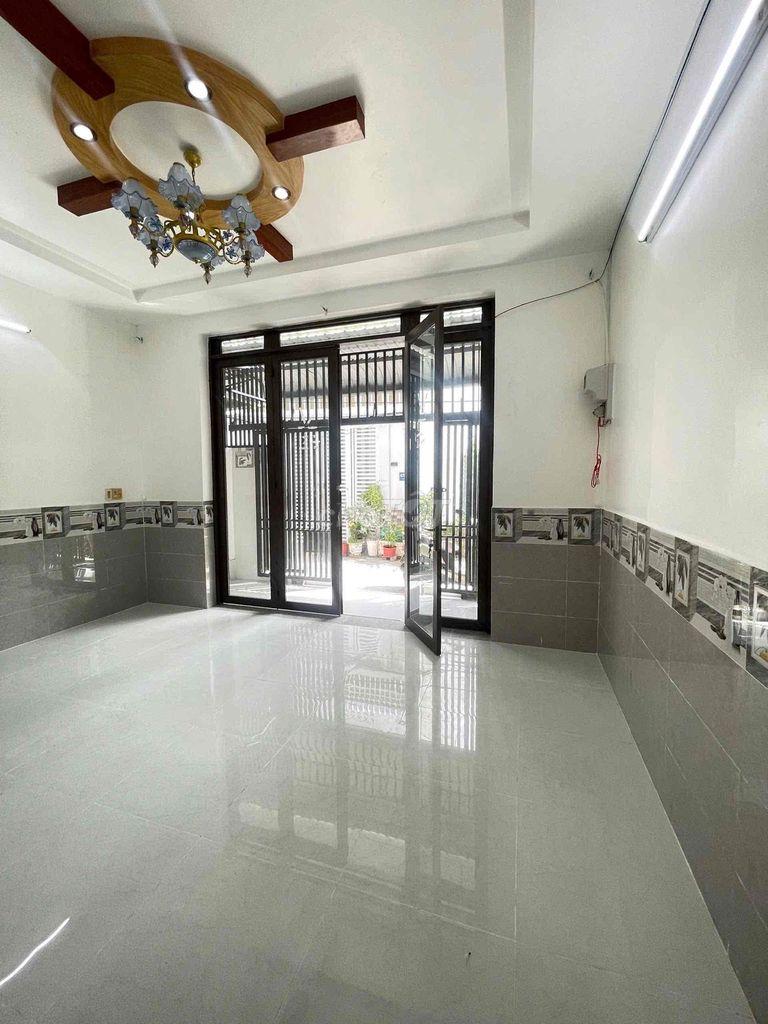 Nhà mơi 2 phòng gần Đh Y Dược