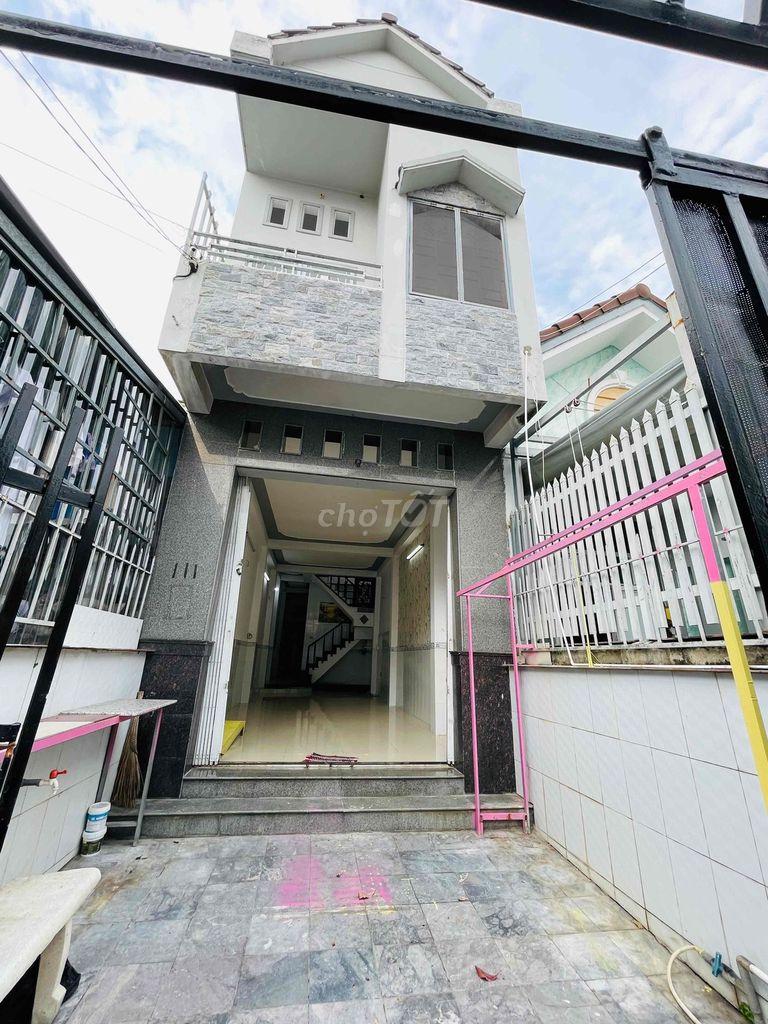 Nhà trệt lầu nguyên căn 3,5x30m 04phòng 3wc 2máy lạnh Trần Quag Diệu