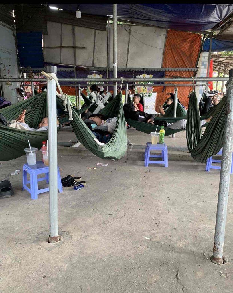 Cho thuê mặt bằng quán cà phê võng