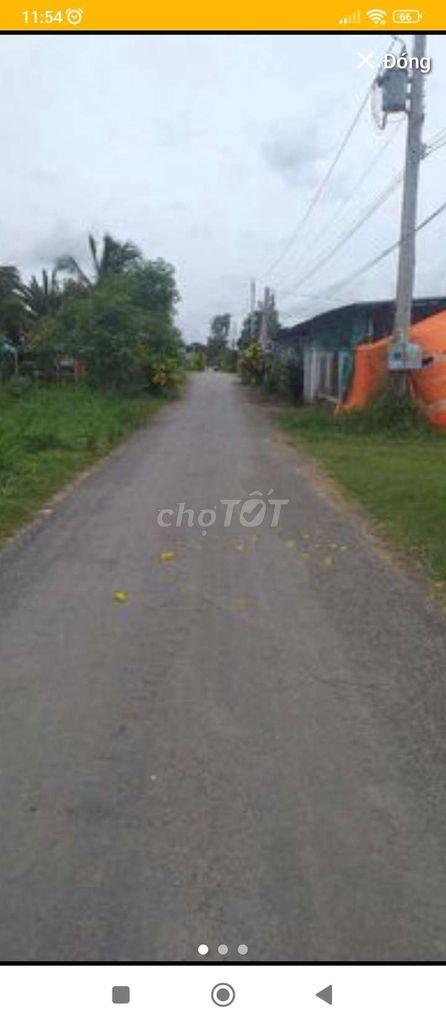 Cần bán đất mặt tiền đường Trại cá
