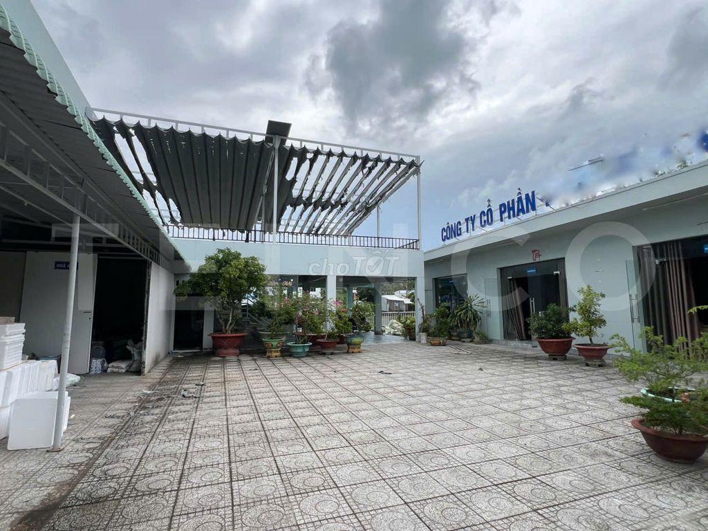 Mặt bằng mô hình Công Ty view sông rộng gần 500 m² đường Lê Hồng Nhi