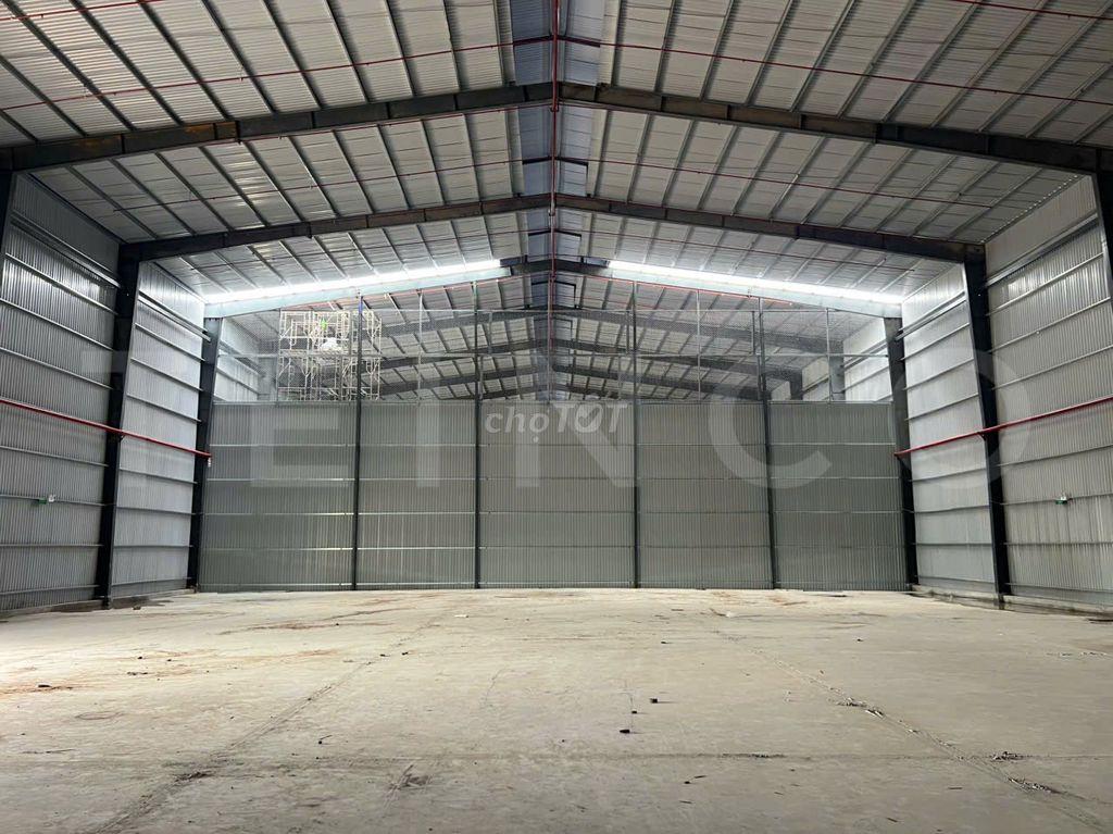 Kho xưởng 1.100 m² có DOCK, có PCCC tự động, điện 3 pha, Quốc Lộ 61C