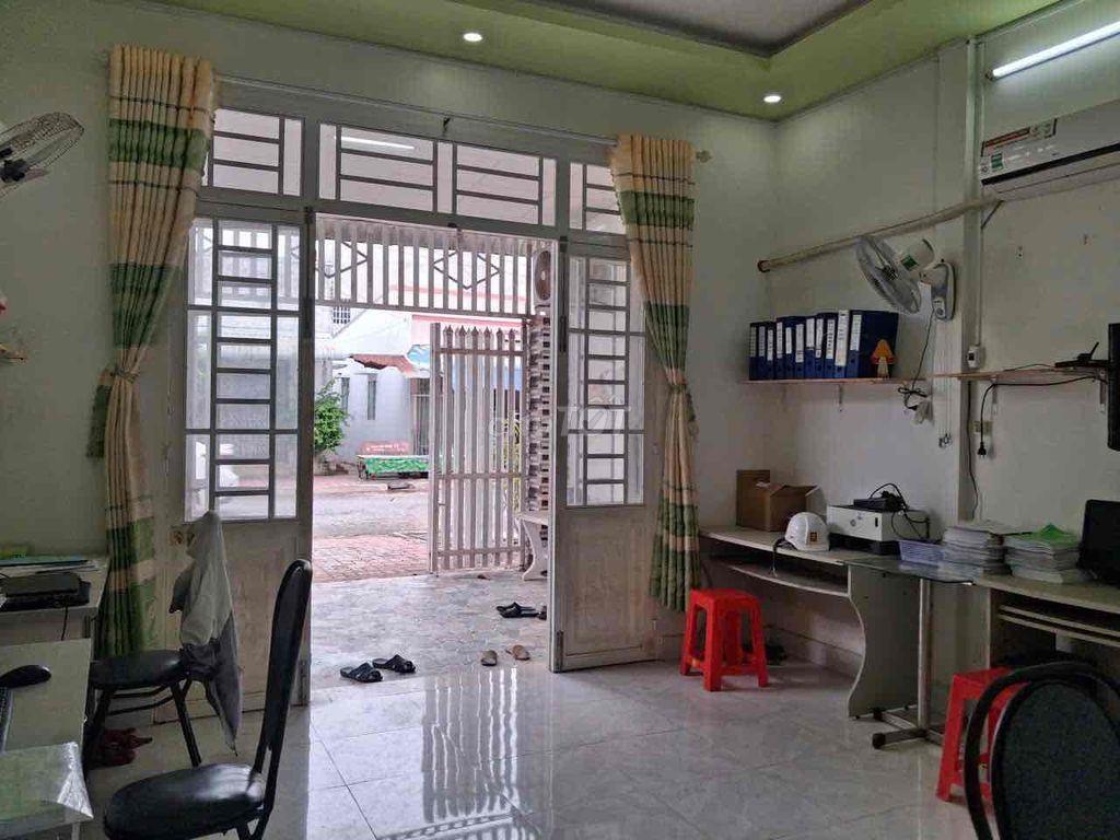 GIÁ TỐT NHÀ TRỤC CHÍNH VƯỢT LŨ P8