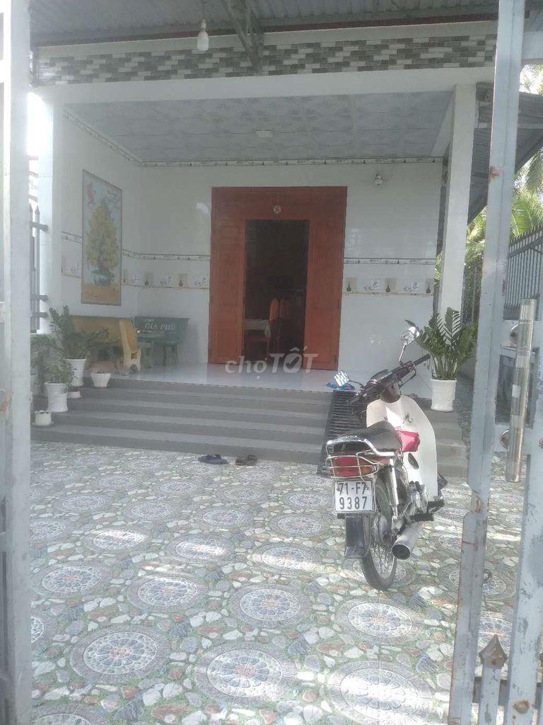 Bán nhà 227m2 chính chủ, còn mới, sát Kcn Phú Thuận