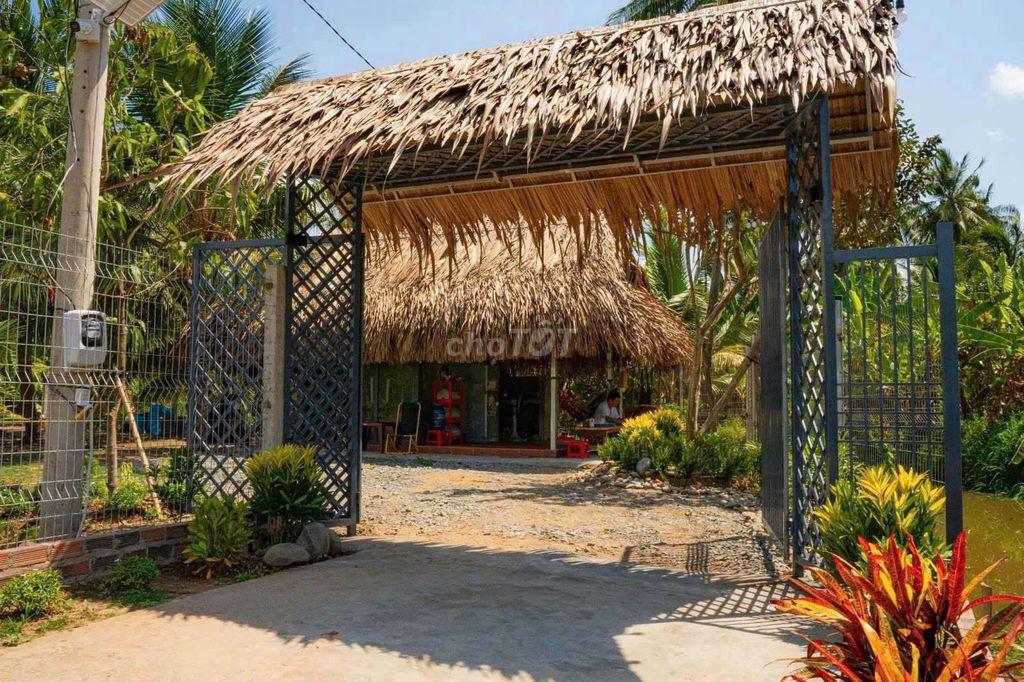 Nhà nghỉ dưỡng KCN Giao Long tiện mở cafe