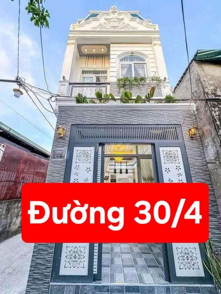 NHÀ TRỆT LẦU - HẺM 553 ĐƯỜNG 30/4