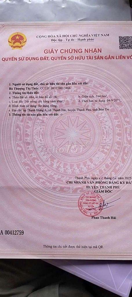 Bán đất có sẵn nhà cấp 4